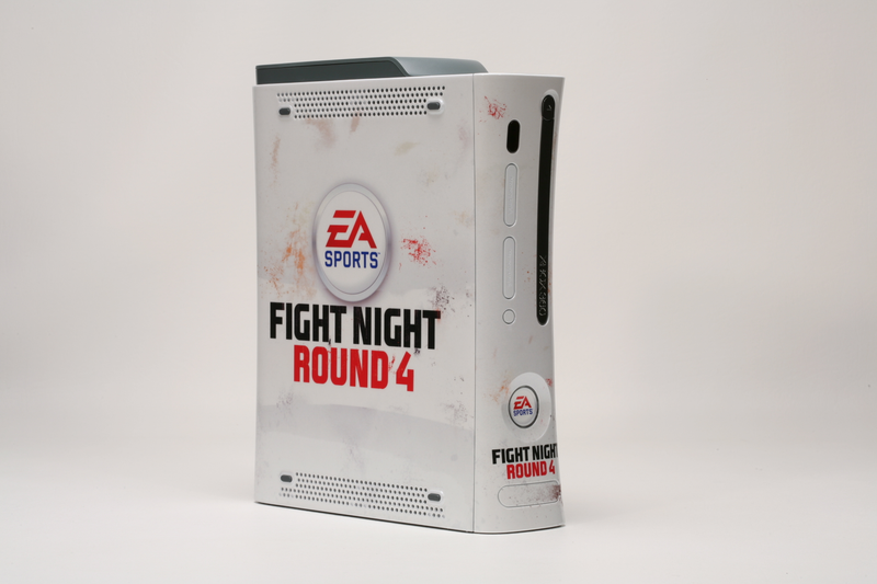 Illustration for article titled Pizza Hut Delivering Limited Edition 'Fight Night' Xbox 360